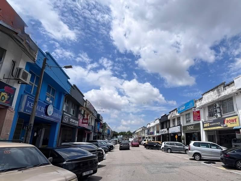 Taman Universiti - 4