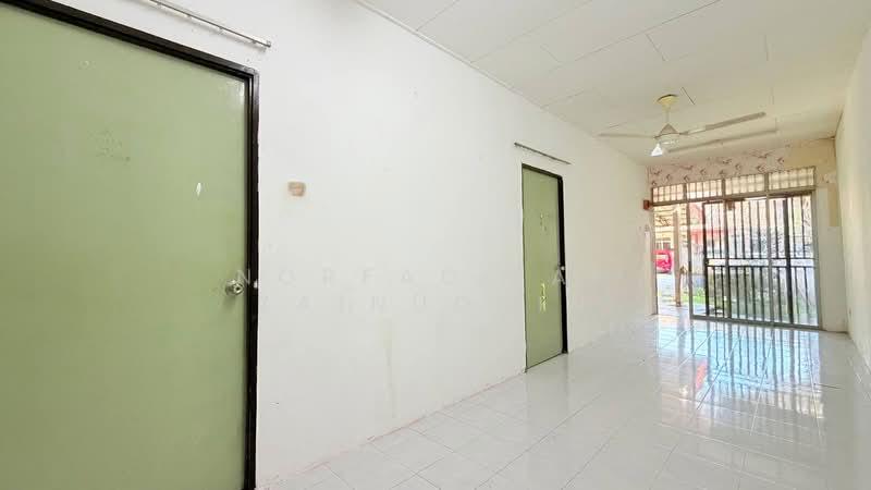 Bukit Beruntung - 2