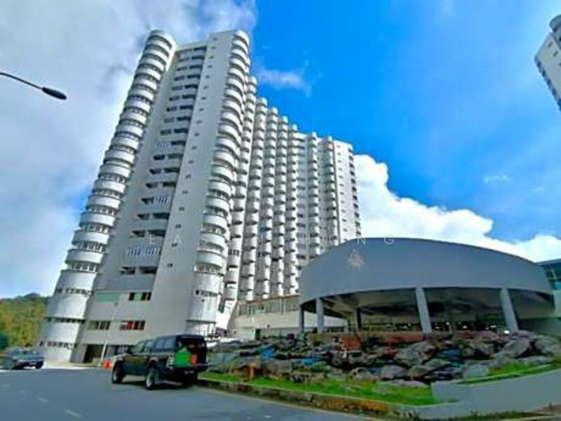 Golden Hills Resort (Amber Court Apartment) - 1