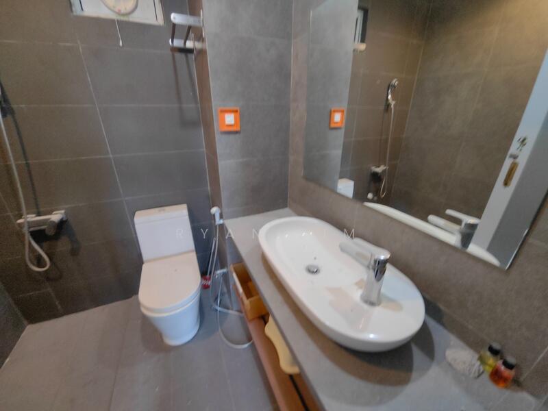 Gold Coast Resort Condominium - 2