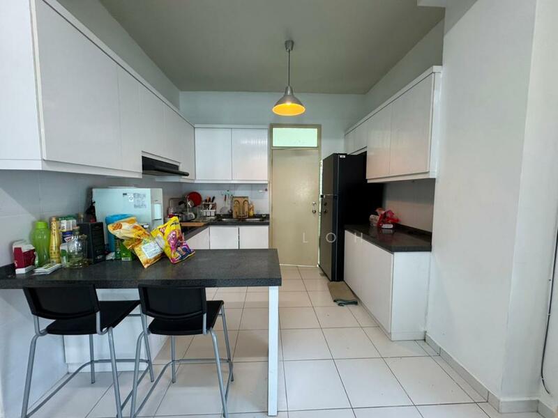 Bukit Indah Avenue 8 - 5