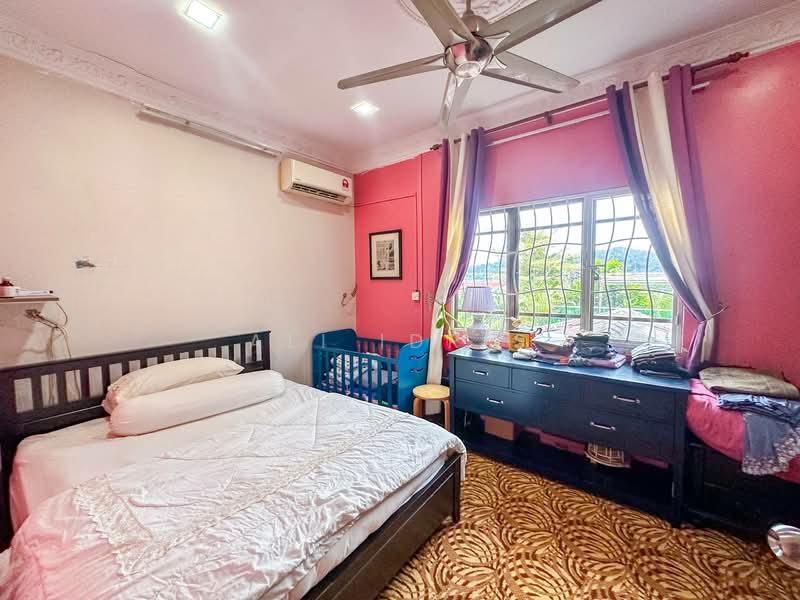 Taman Seri Ampang - 3