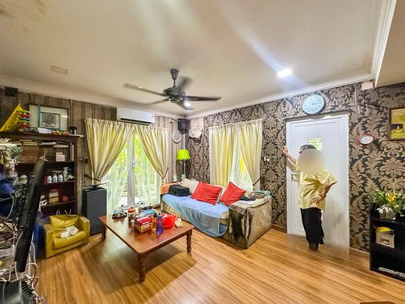 Taman Seri Ampang - 5