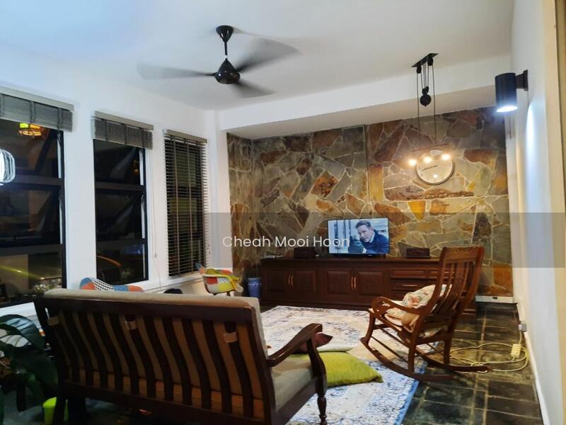 Semi-D house at Petaling Jaya - 3