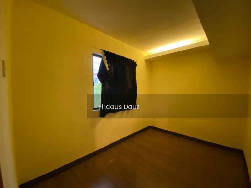 Taman Kantan Permai - 4