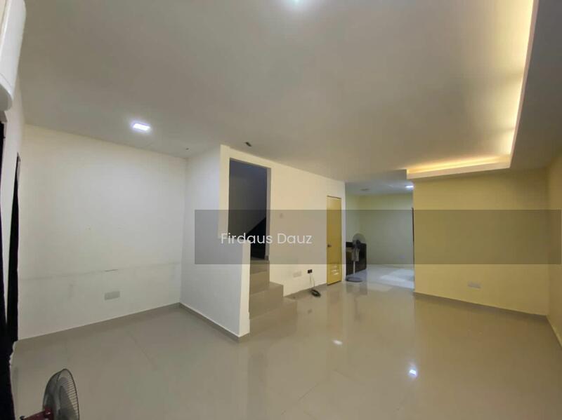 Taman Kantan Permai - 5