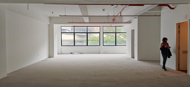 SqWhere SOVO & Retails Shops - 2