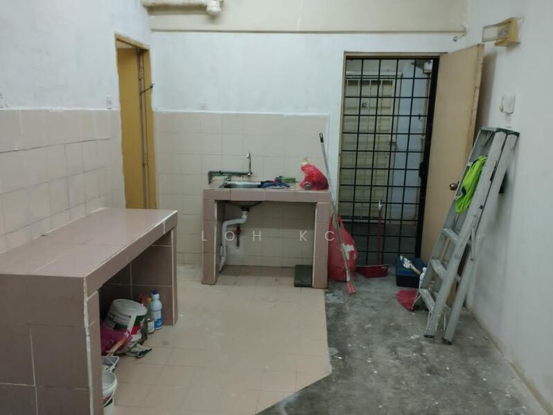 Pangsapuri Segar Perdana - 5