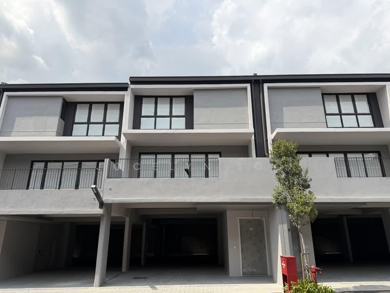 Jia - Hayat Villa - 2