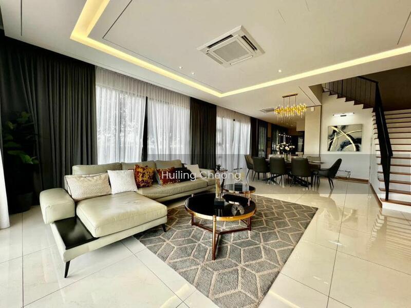 Terrace House @ Senibong Cove - 2