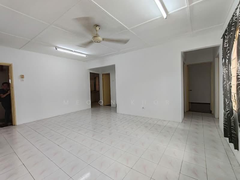 Saujana Damansara - 1