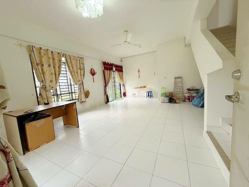 Taman Nusa Bayu Iskandar Puteri - 1