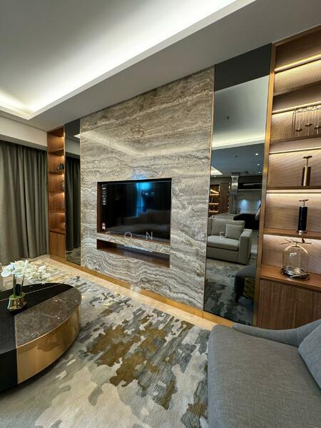 The Ritz-Carlton Residences - 5