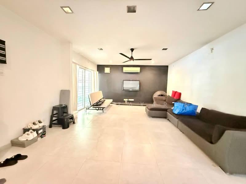 Taman Tun Dr Ismail - 4