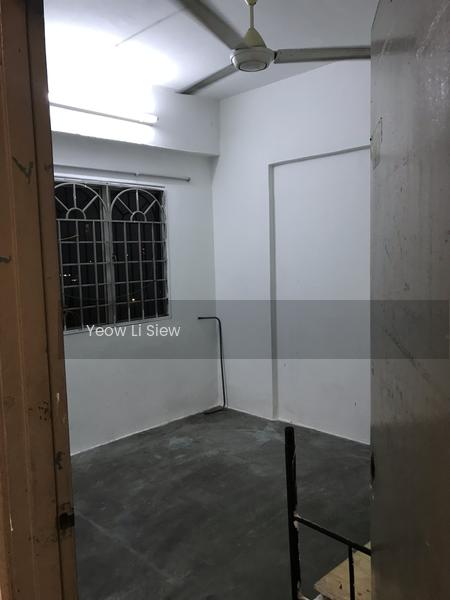 Desa Tun Razak Apartment - 4