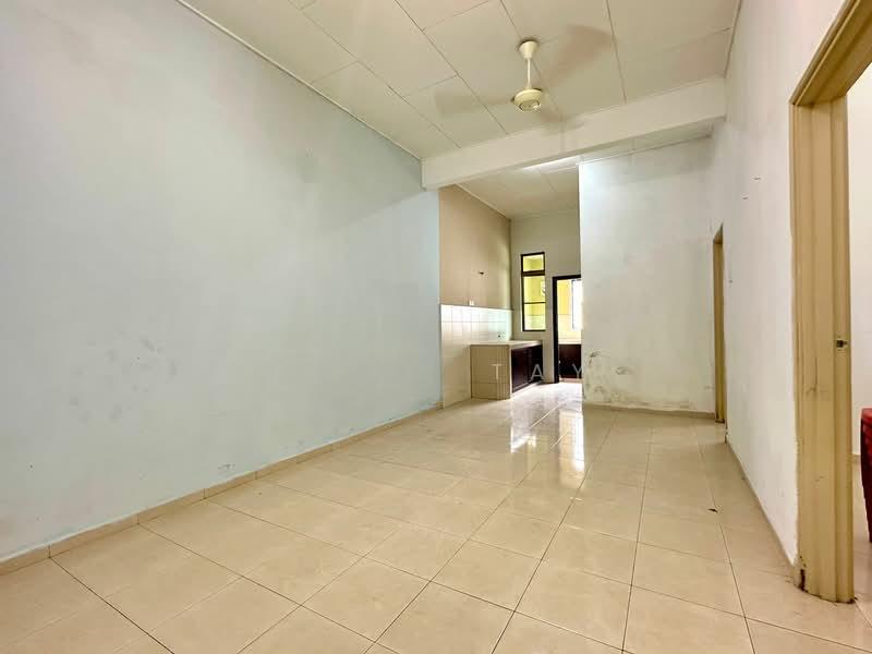 Taman Saujana Permai - 5