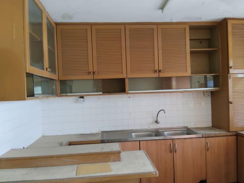 Flat PKNS Section 17 Shah Alam - 1