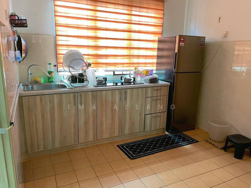 Taman Pinggiran Pelangi - 4