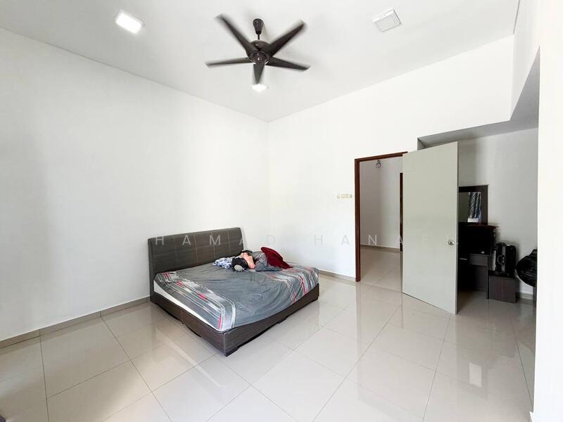 Senawang - 4