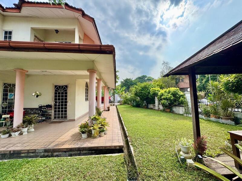 Corner Double Storey Seksyen 7 Shah Alam - 2