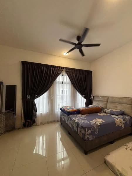 Attleborough / Tate Bilston 22'x65' @ Eco Botanic - 5