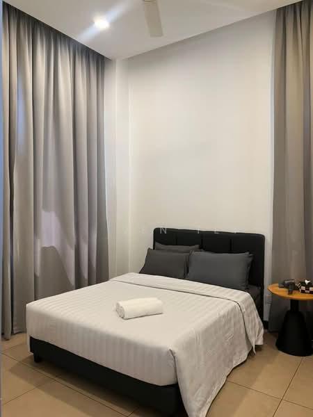 CASA SUTRA SETIA ALAM FASA 2G - 4