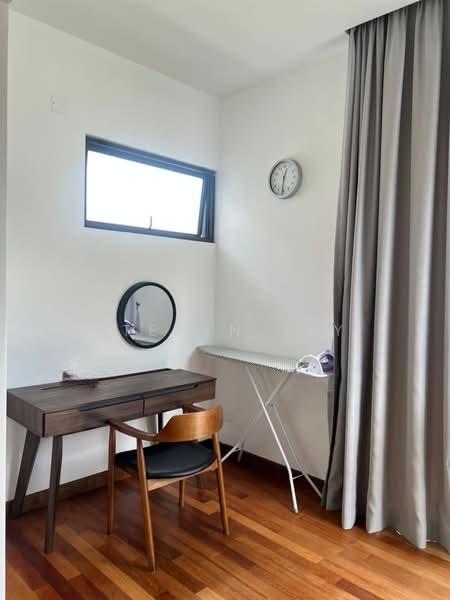 CASA SUTRA SETIA ALAM FASA 2G - 5