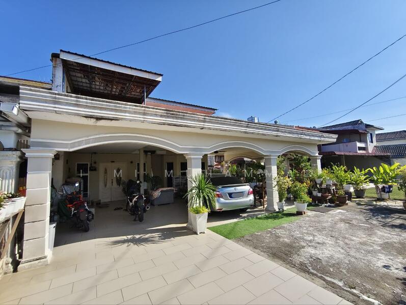 Taman Paroi Jaya - 4