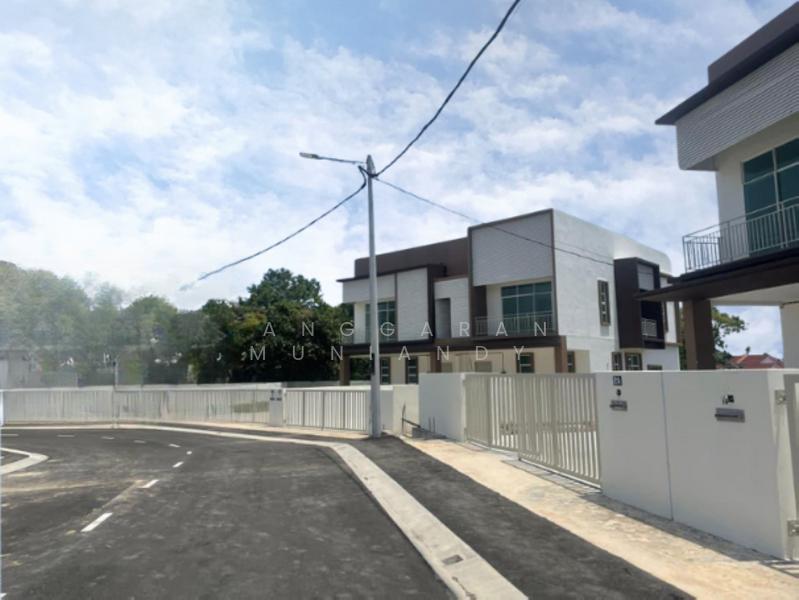 RUMAH BERKEMBAR DUA TINGKAT DI SUNGAI PETANI - 4