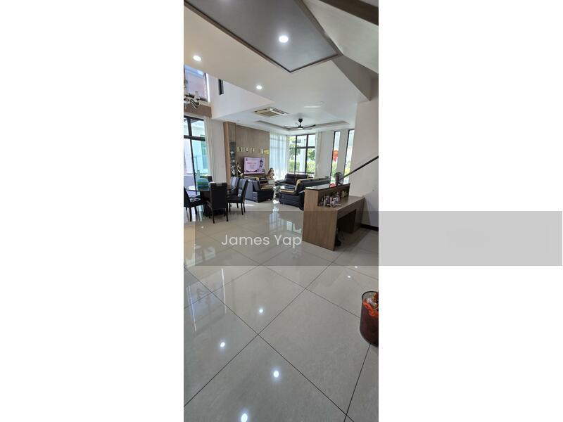 THE STRAITS VIEW RESIDENCES - 2