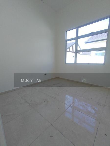 Bungalow at Tangkak - 5