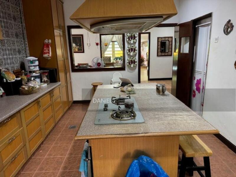 Semi-Detached House at Ukay Perdana - 5