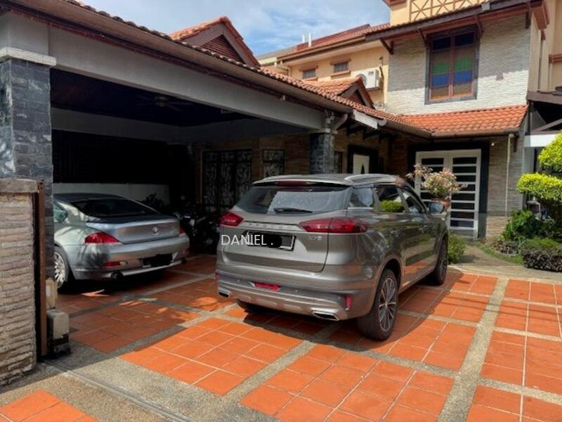 Semi-Detached House at Ukay Perdana - 5