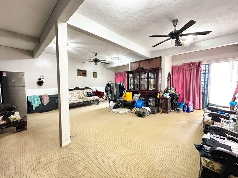 Taman Keramat AU2 - 3