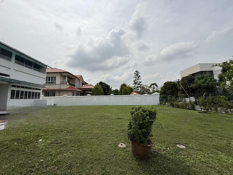 Lingkungan u thant - 1