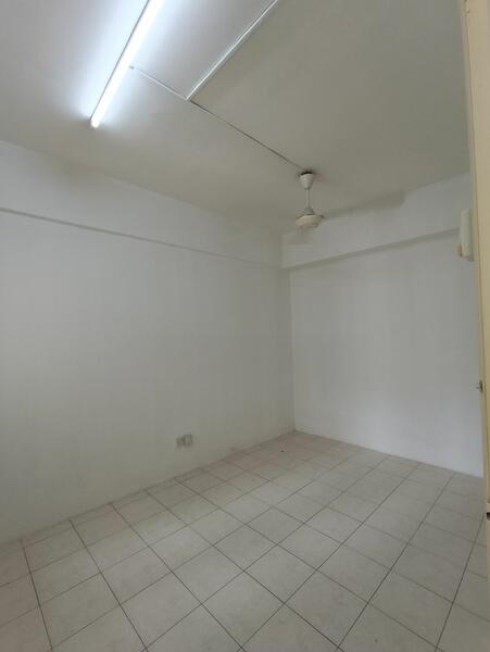 Avelon Tower @ Plaza Medan Putra - 5