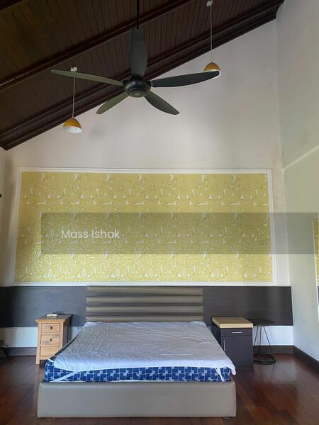 Semi-D house at Taman Nusa Tropika - 5