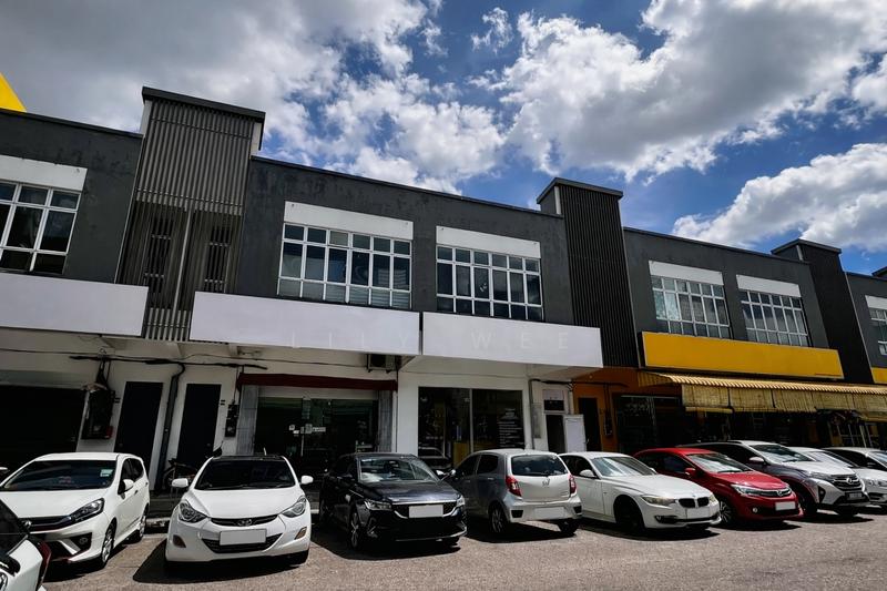 Pasir Puteh @ Pasir Gudang Shoplot - 1