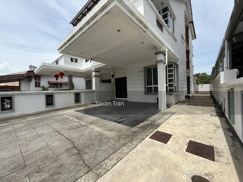 2.5 Storey Semi-D Hilir Pemancar - 2