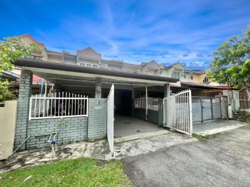 Renovated 2 Storey Terrace @ Taman Pinggiran, Batu Caves - 4