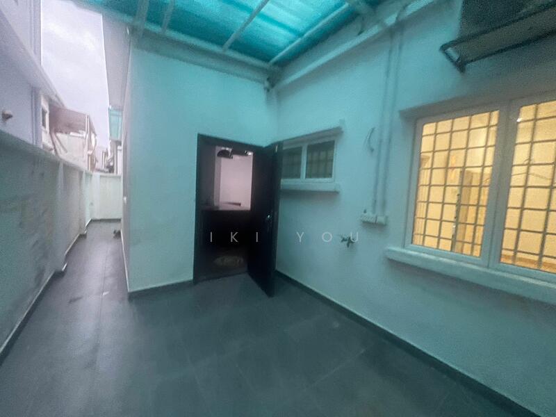 Semi-Detached House at Sungai Manggis - 3