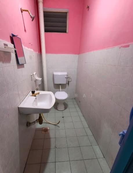 Bandar Putra kulai - 4
