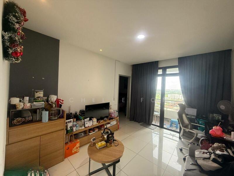 Residences @ 1 Tebrau - 1