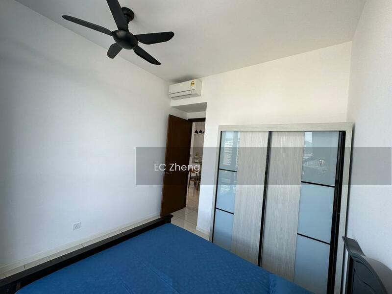 Queens Residences Q2 @ Queens Waterfront - 2