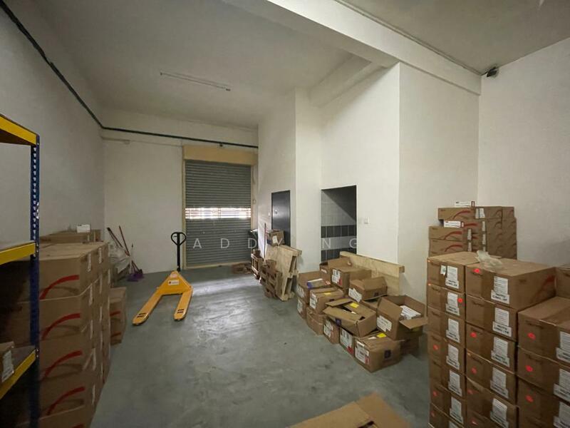 The Corner @ Alam Damai - 1