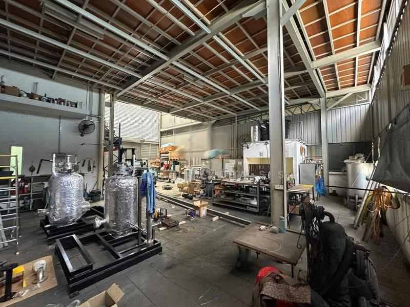 Pusat Teknologi Sinar Puchong - 1