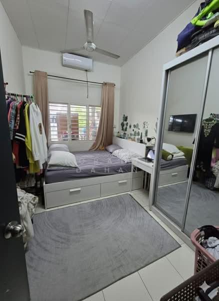 Seksyen 32, Bukit Naga 40460 Shah Alam - 3