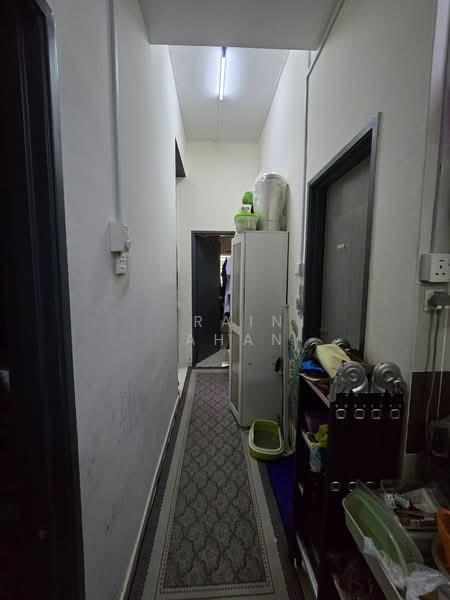 Seksyen 32, Bukit Naga 40460 Shah Alam - 2