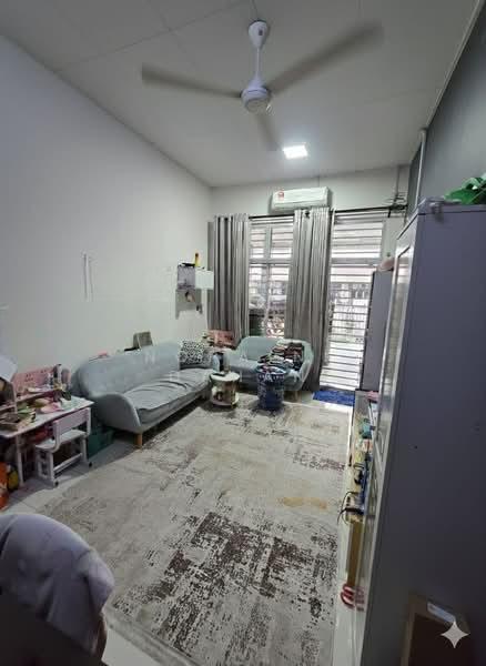 Seksyen 32, Bukit Naga 40460 Shah Alam - 1