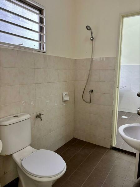 Double Storey Cassia Bandar Putera 2 Klang - 2